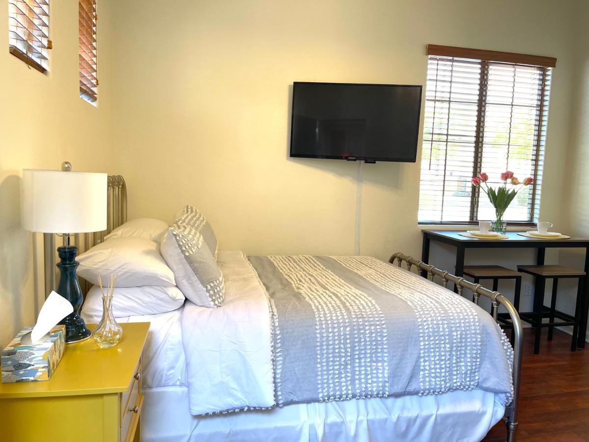 Casita Alkie Hotell Litchfield Park Exteriör bild
